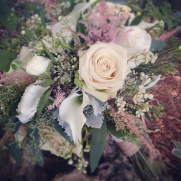 Garden style bouquet with astilbe roses