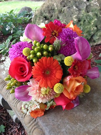 Vibrant summer mix hot pink callas dahlias