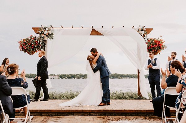 Kiss the Bride